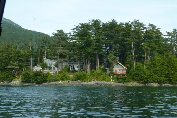 interiorDoveIslandResort